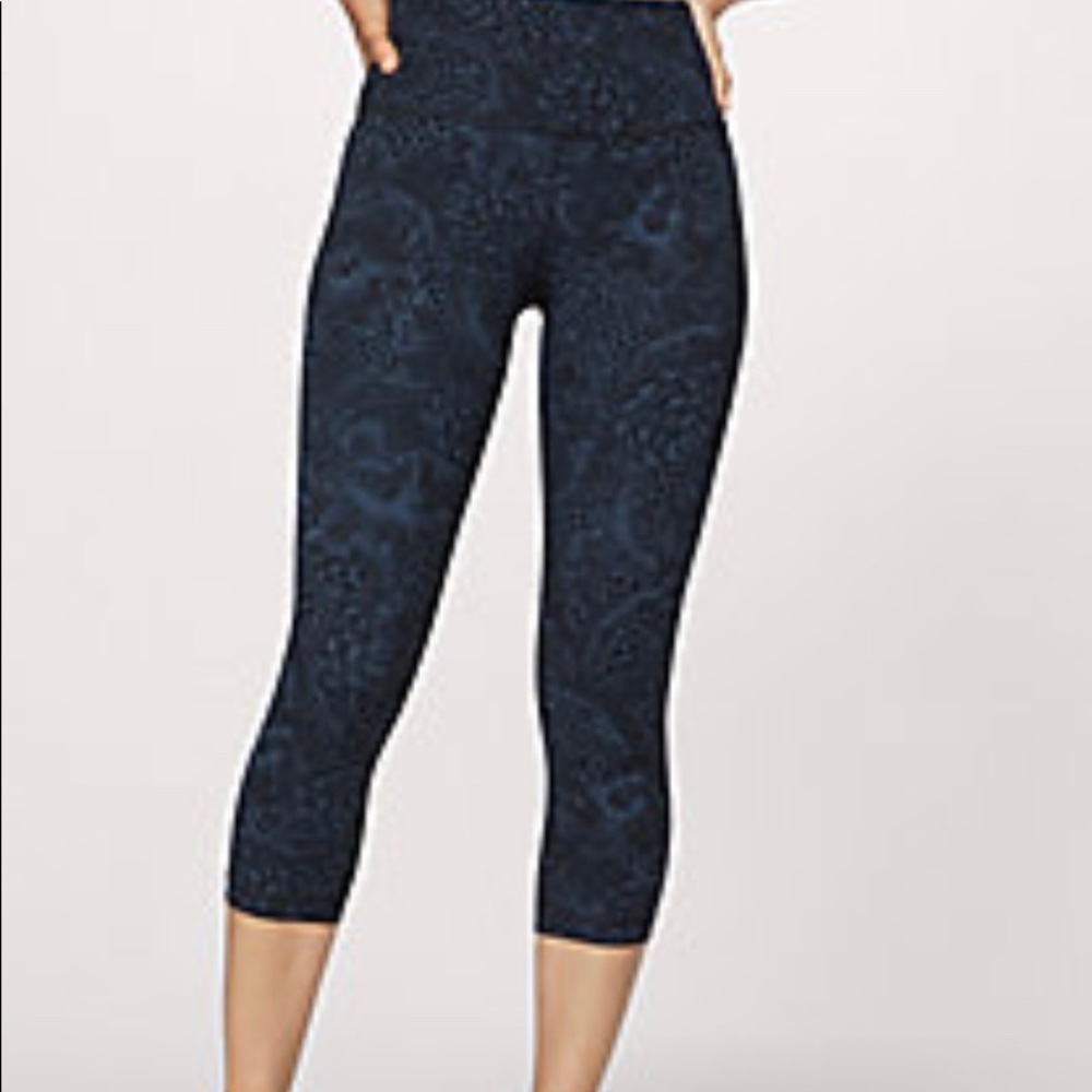 Lululemon: Wunder Under High Rise Crop 21”